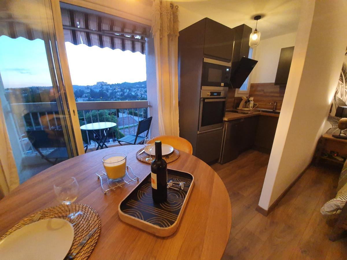 La Loge du château ! climatisé Gréoux-les-Bains Extérieur photo